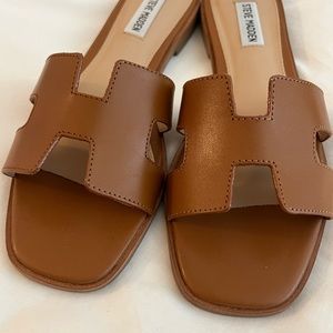 Steve Madden HADYN size 8.5 Women’s Cognac Sandals